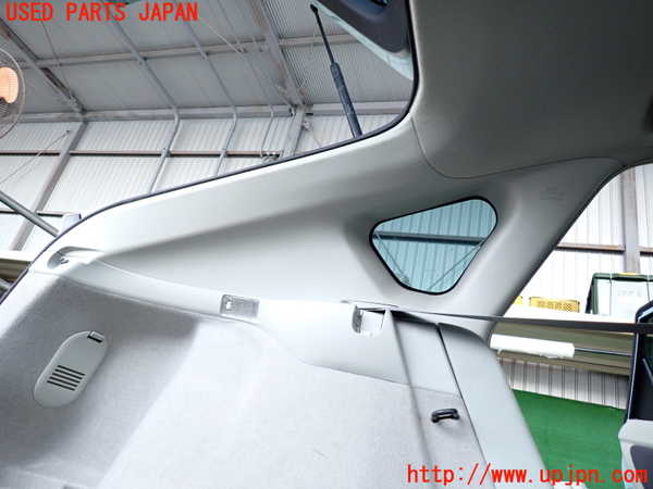 2UPJ-9233957680]プリウス(ZVW30)左リアピラートリム 中古_2