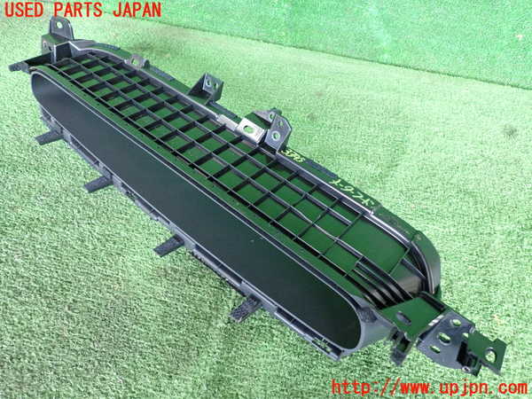 2UPJ-9233957510]プリウス(ZVW30)メーターフード 中古_2