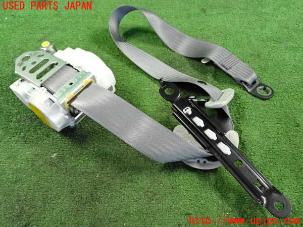 2UPJ-9233957045]プリウス(ZVW30)運転席シートベルト 中古_2