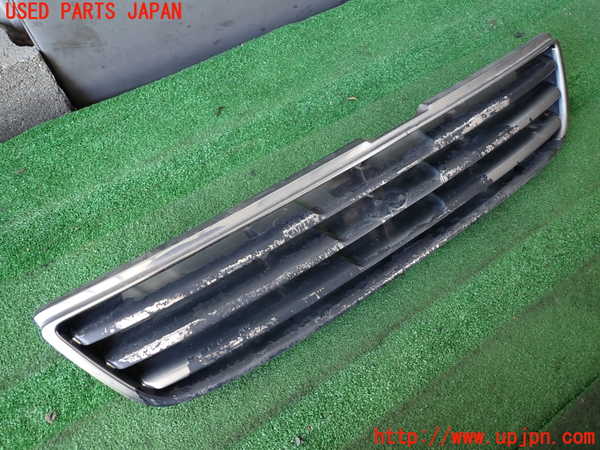 2UPJ-9233961050]ステージア(WGC34)ラジエターグリル 中古_2