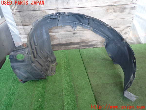 2UPJ-9233961092]ステージア(WGC34)左前フェンダーライナー 中古_3