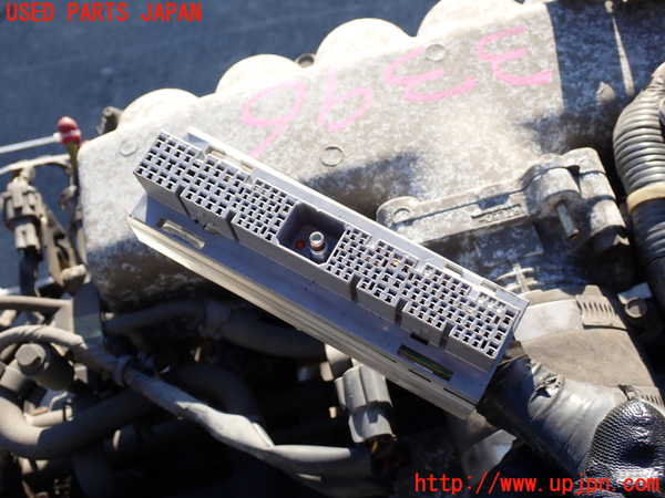 2UPJ-9233962010]ステージア(WGC34)エンジン RB25DE 中古_4