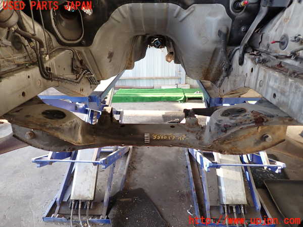 2UPJ-9233965285]ステージア(WGC34)フロントメンバー 中古_2