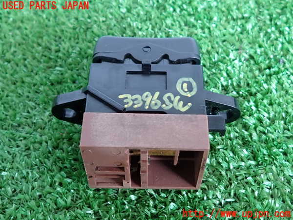 2UPJ-9233966306]ステージア(WGC34)スイッチ1 (走行モード切替) 中古_2