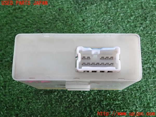 2UPJ-9233966147]ステージア(WGC34)コンピューター2 中古_3