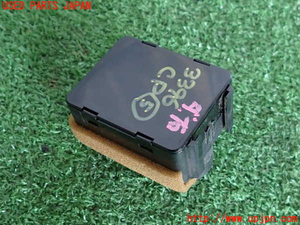 2UPJ-9233966150]ステージア(WGC34)コンピューター5 中古_2