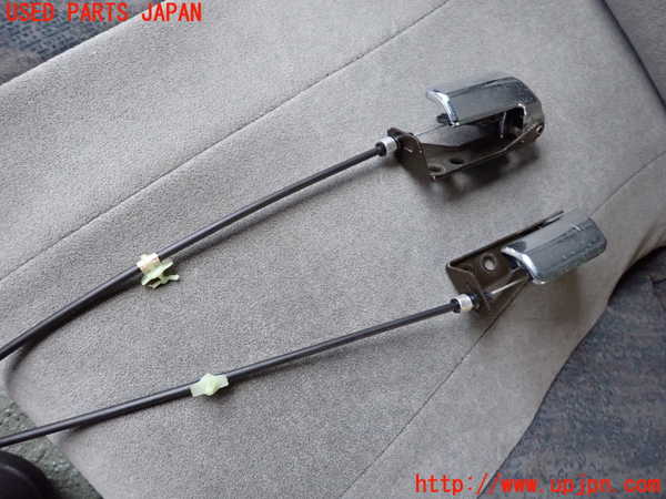 2UPJ-9233967385]ステージア(WGC34)リアシート 中古_4