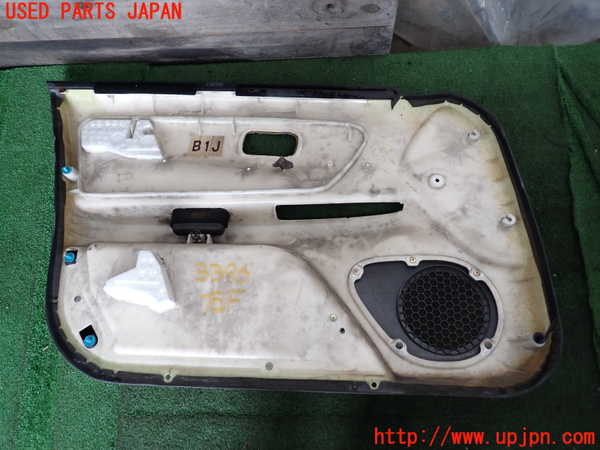 2UPJ-9233961234]ステージア(WGC34)右前ドア内張り 中古_4