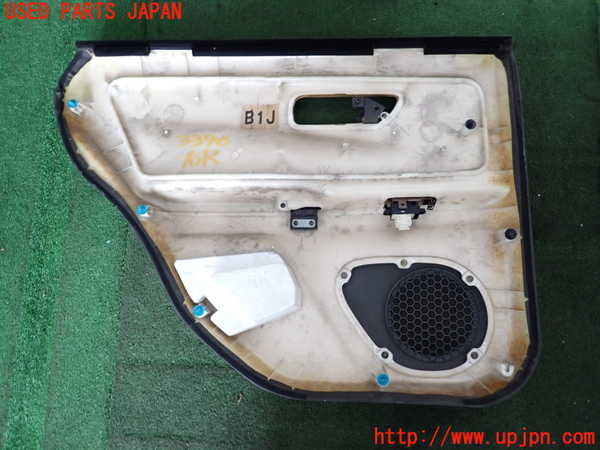 2UPJ-9233961294]ステージア(WGC34)右後ドア内張り 中古_4
