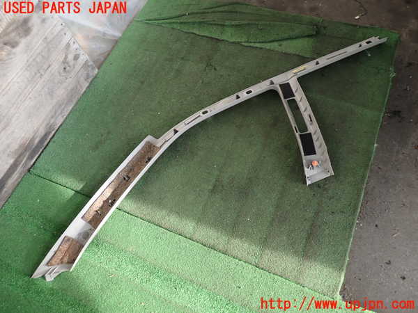 2UPJ-9233967660]ステージア(WGC34)左フロントピラートリム 中古_2