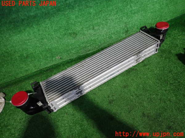 2UPJ-9233972451]ボルボ・V70(BB420W)インタークーラー1 中古_3