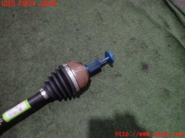 2UPJ-9233974010]ボルボ・V70(BB420W)右フロントドライブシャフト 中古_2