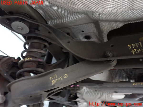 2UPJ-9233975295]ボルボ・V70(BB420W)リアメンバー 中古_3