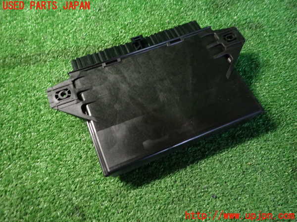 2UPJ-9233976146]ボルボ・V70(BB420W)コンピューター1 中古_2