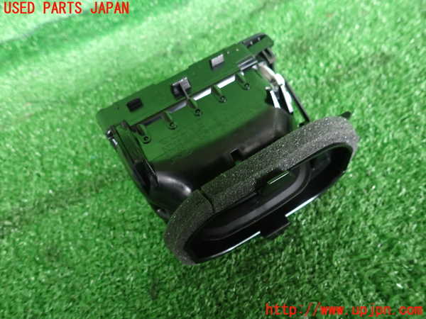 2UPJ-9233977527]ボルボ・V70(BB420W)エアコン吹き出し口2 (右) 中古_2