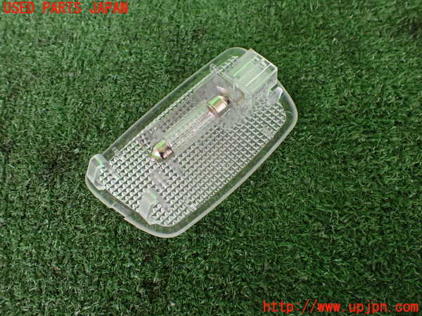 2UPJ-9233976413]ボルボ・V70(BB420W)ルームランプ3 (ラゲッジ真中) 中古_2