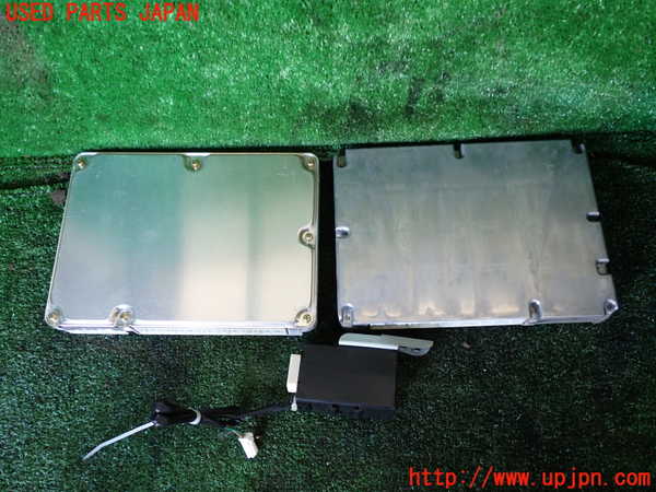 1UPJ-9233986110]センチュリー(GZG50(改))エンジンコンピューター 中古_5
