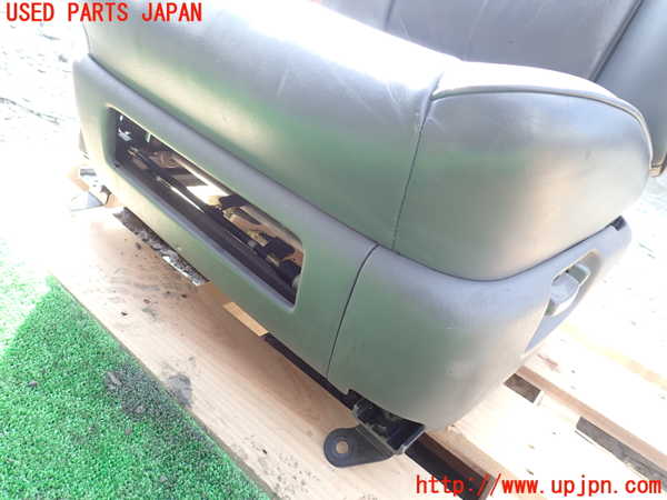 1UPJ-9233987065]センチュリー(GZG50(改))助手席シート 中古_4