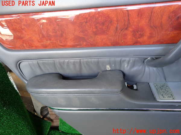 1UPJ-9233981324]センチュリー(GZG50(改))左後ドア内張り 中古_3