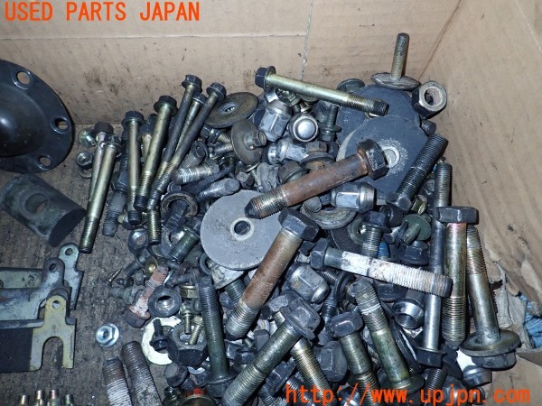 3UPJ=9233990720]ビッグホーン ハンドリングバイロータスSE(UBS73GW)後期 ネジ・ナット・ステー類 セット ジャンク_4