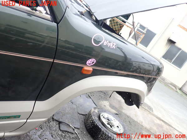 1UPJ-9233991080]ビッグホーン(UBS73GW)右前フェンダー 中古_4