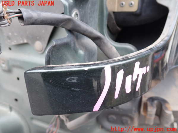 1UPJ-9233991082]ビッグホーン(UBS73GW)左前フェンダー 中古_2