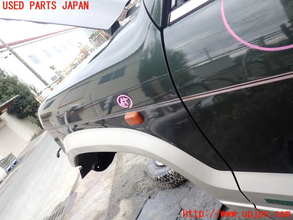 1UPJ-9233991082]ビッグホーン(UBS73GW)左前フェンダー 中古_4