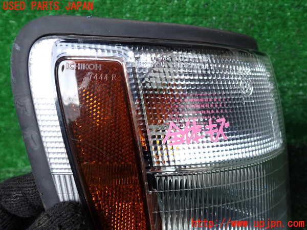 1UPJ-9233991150]ビッグホーン(UBS73GW)右コーナーランプ 中古_2