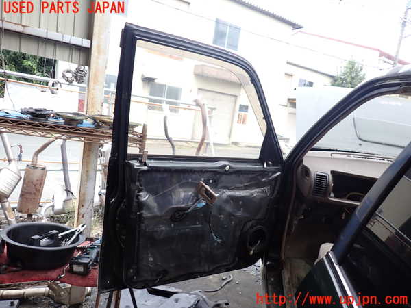 1UPJ-9233991260]ビッグホーン(UBS73GW)左前ドア 中古_4