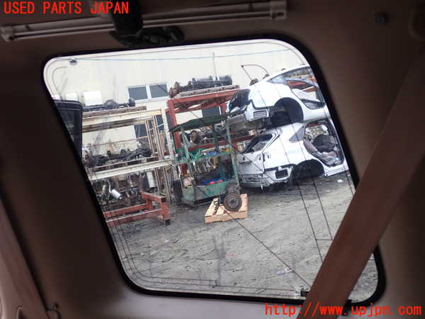 1UPJ-9233991380]ビッグホーン(UBS73GW)右クォーターガラス 中古_2