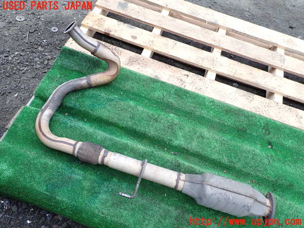 1UPJ-9233992661]ビッグホーン(UBS73GW)触媒1 中古_4