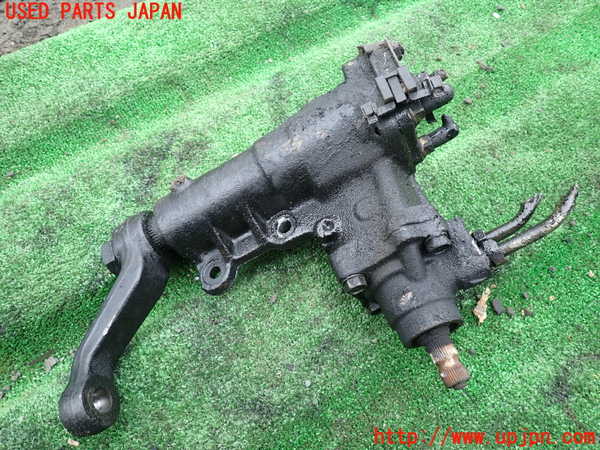 1UPJ-9233994235]ビッグホーン(UBS73GW)パワステギアボックス 中古_2