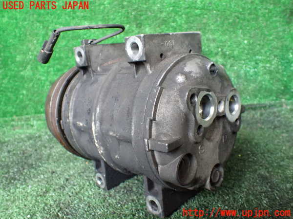 1UPJ-9233996025]ビッグホーン(UBS73GW)エアコンコンプレッサー 中古_2