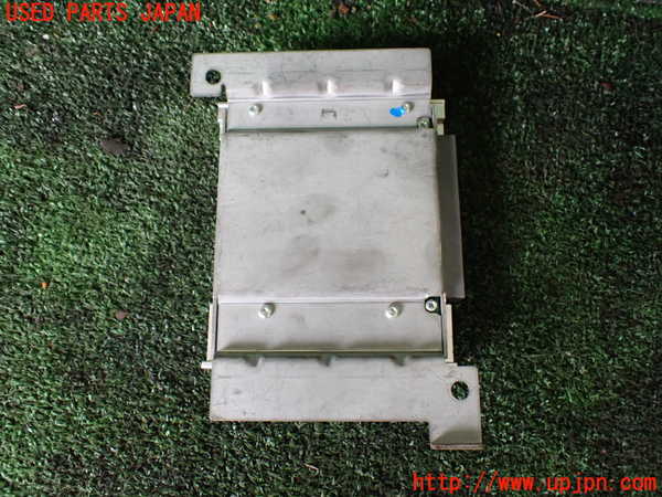 1UPJ-9233996525]ビッグホーン(UBS73GW)アンプ 中古_3