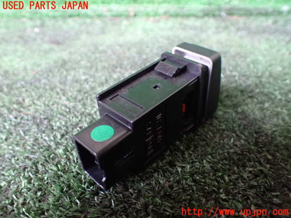 1UPJ-9233996308]ビッグホーン(UBS73GW)スイッチ3 中古_2