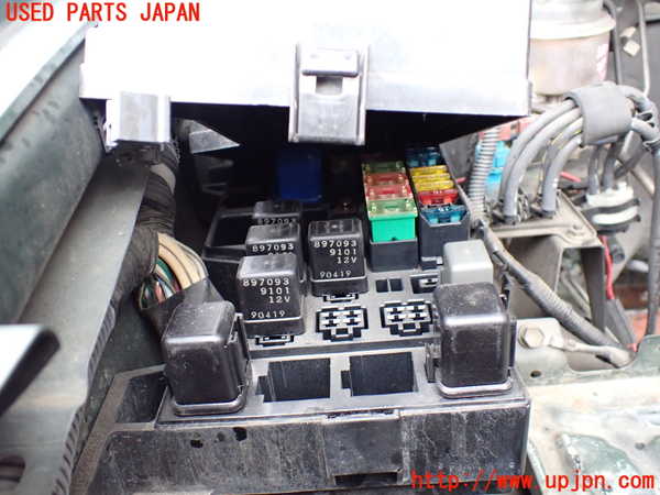 1UPJ-9233996742]ビッグホーン(UBS73GW)ヒューズボックス2 中古_2