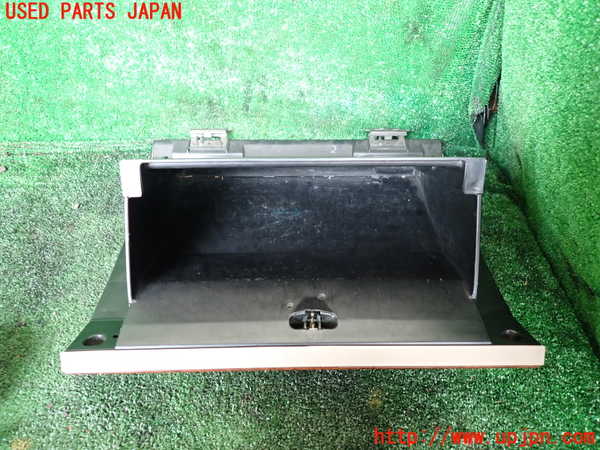 1UPJ-9233997516]ビッグホーン(UBS73GW)グローブボックス1 中古_3
