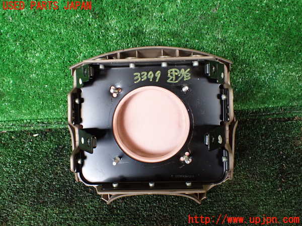 1UPJ-9233997865]ビッグホーン(UBS73GW)運転席側エアバッグカバー 中古_2