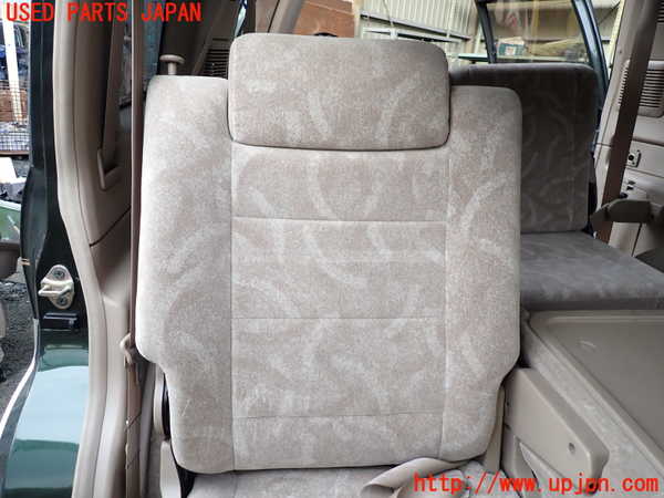 1UPJ-9233997145]ビッグホーン(UBS73GW)右2列目シート 中古_2
