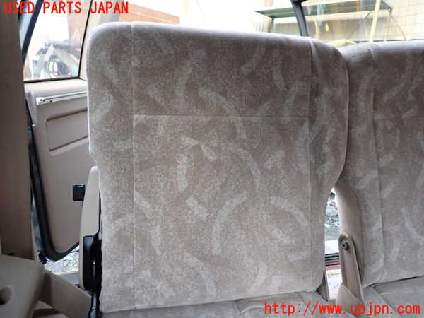 1UPJ-9233997235]ビッグホーン(UBS73GW)右3列目シート 中古_2