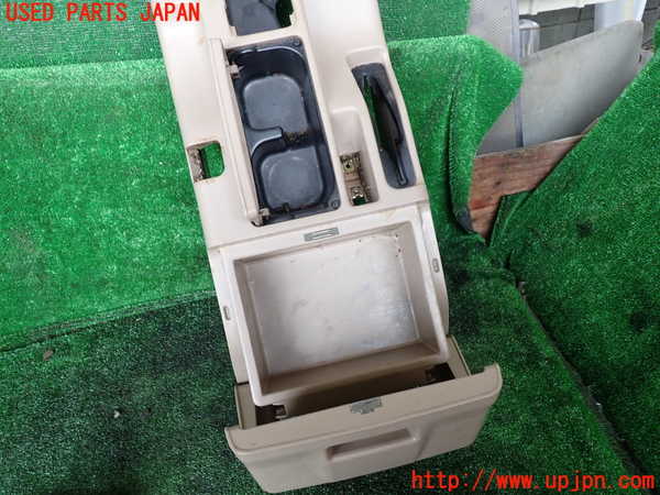 1UPJ-9233997540]ビッグホーン(UBS73GW)センターコンソール 中古_2