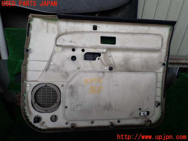 1UPJ-9233991264]ビッグホーン(UBS73GW)左前ドア内張り 中古_4