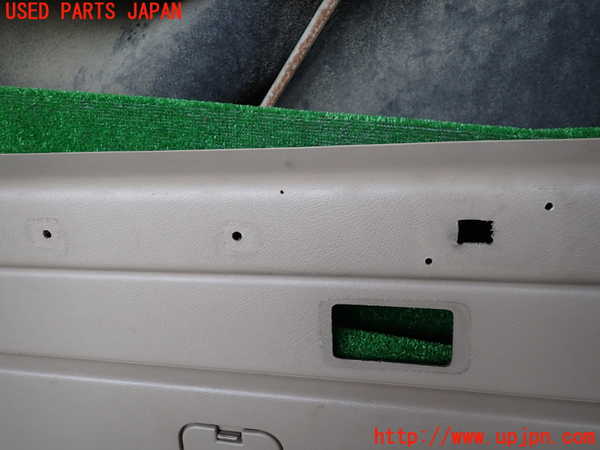 1UPJ-9233991578]ビッグホーン(UBS73GW)バックドア内張り 中古_2