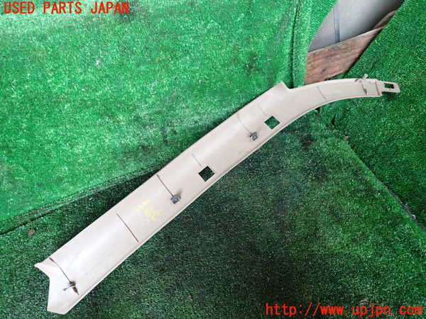 1UPJ-9233997660]ビッグホーン(UBS73GW)左フロントピラートリム 中古_3