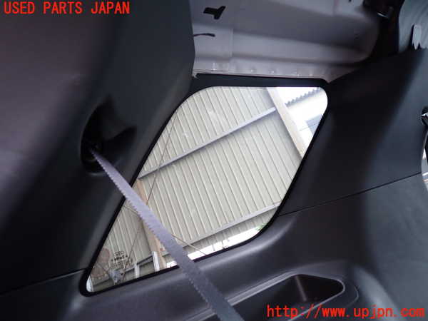 1UPJ-9234001382]エクスプローラー(1FMHK9)左クォーターガラス 中古_2
