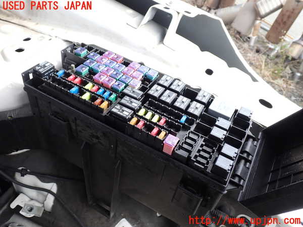 1UPJ-9234006742]エクスプローラー(1FMHK9)ヒューズボックス2 中古_2