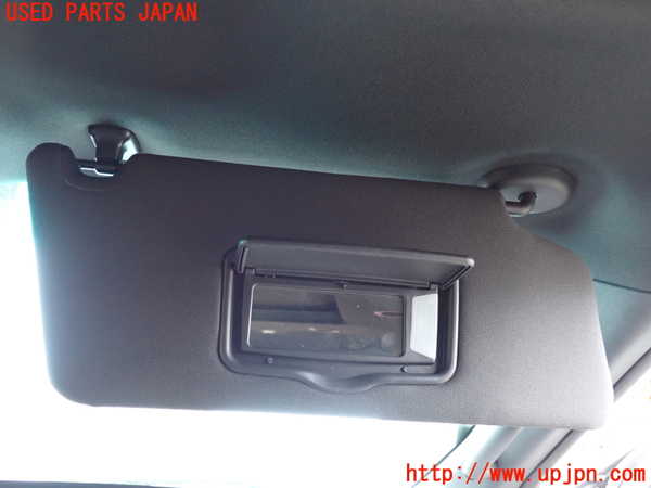 1UPJ-9234007625]エクスプローラー(1FMHK9)室内サンバイザー右側 中古_3