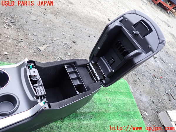1UPJ-9234007540]エクスプローラー(1FMHK9)センターコンソール 中古_2