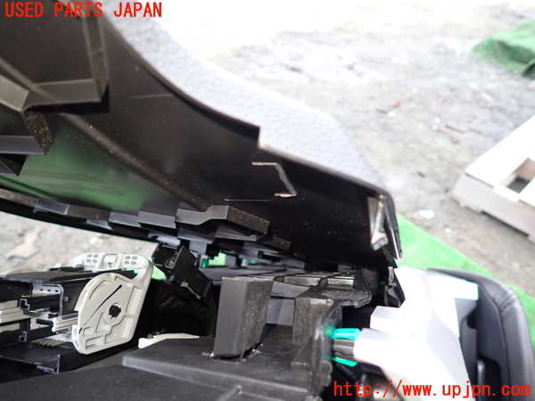 1UPJ-9234007540]エクスプローラー(1FMHK9)センターコンソール 中古_3
