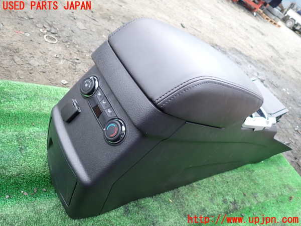 1UPJ-9234007540]エクスプローラー(1FMHK9)センターコンソール 中古_4